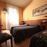 Hotel Kursaal 3*
